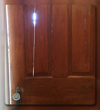 6 نکته برای حفظ درب‌های چوبی بیرونی